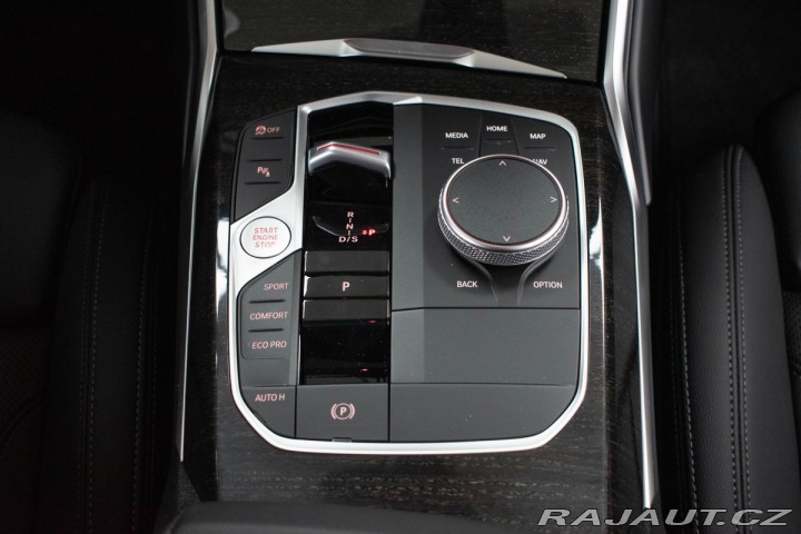 BMW 3 320d xD NEZ. TOPENÍ*ZÁRUK 2023