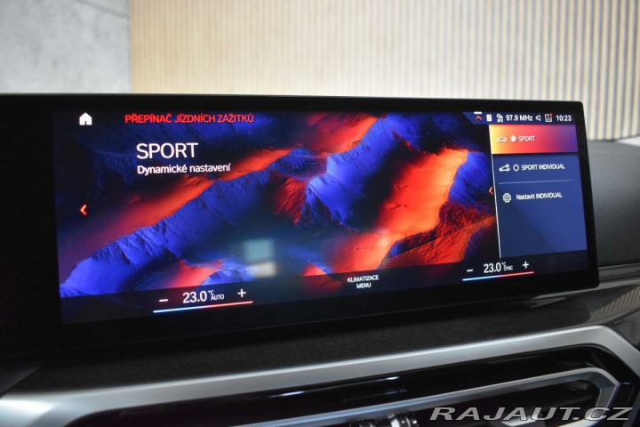 BMW 3 320d xD NEZ. TOPENÍ*ZÁRUK 2023