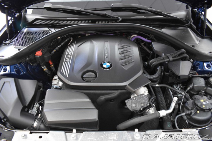 BMW 3 320d xD NEZ. TOPENÍ*ZÁRUK 2023