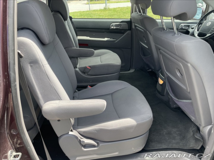 SsangYong Ostatní modely Rodius 2,0 CRD 114kw 4x4 7mist o 2014