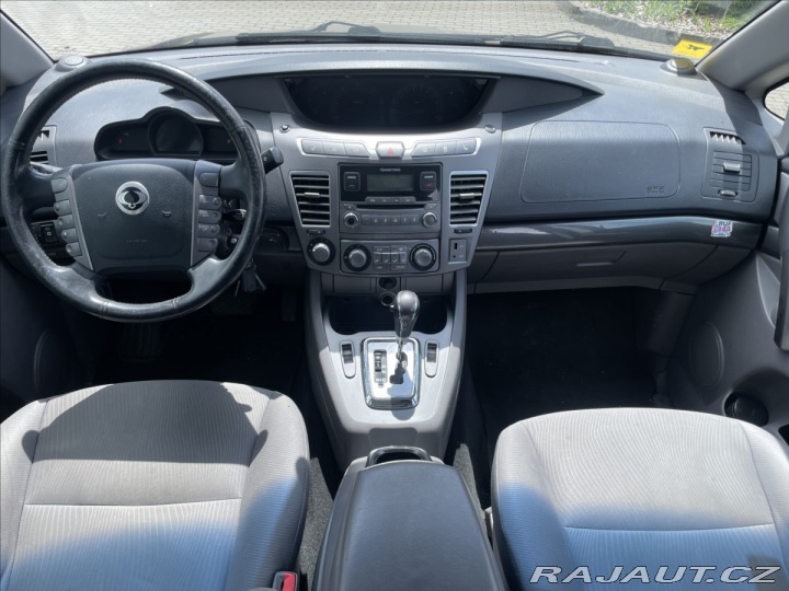 SsangYong Ostatní modely Rodius 2,0 CRD 114kw 4x4 7mist o 2014