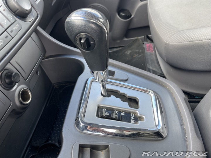 SsangYong Ostatní modely Rodius 2,0 CRD 114kw 4x4 7mist o 2014