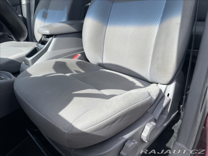 SsangYong Ostatní modely Rodius 2,0 CRD 114kw 4x4 7mist o 2014