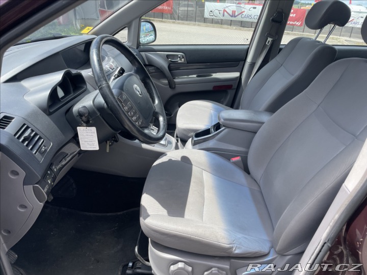 SsangYong Ostatní modely Rodius 2,0 CRD 114kw 4x4 7mist o 2014