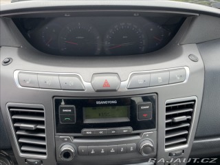 SsangYong Ostatní modely Rodius 2,0 D 114kw 4x4 7mist odp 2014