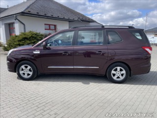 SsangYong Ostatní modely Rodius 2,0 D 114kw 4x4 7mist odp 2014