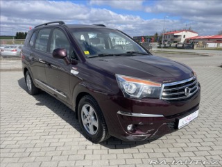 SsangYong Ostatní modely Rodius 2,0 D 114kw 4x4 7mist odp 2014