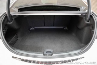 Mercedes-Benz C C 220d 4MATIC*NIGHT*ZÁRUK 2024