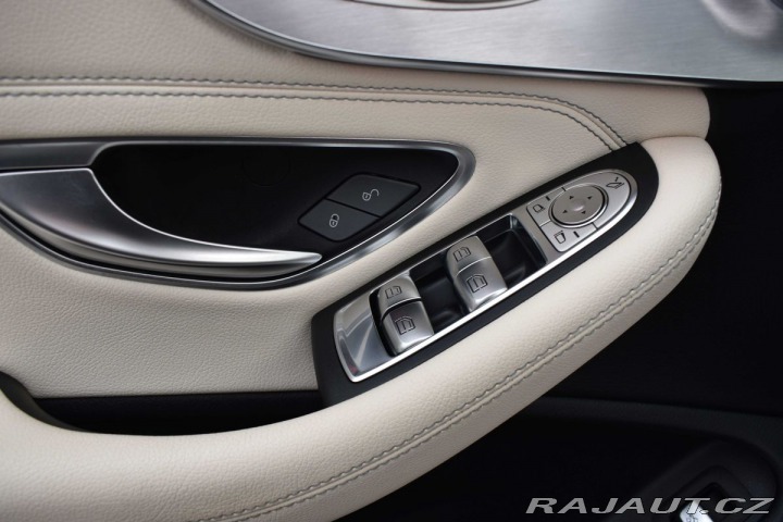 Mercedes-Benz C 287kW* REZERVACE 2020