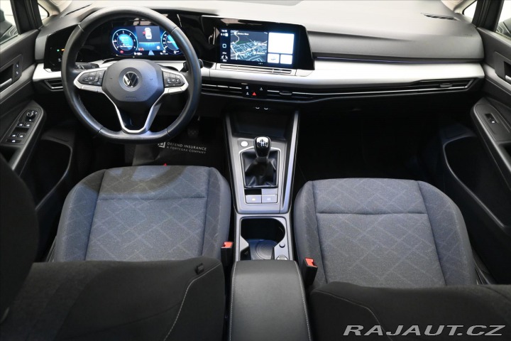 Volkswagen Golf 2,0 TDI 110 kW Life Záruk 2023