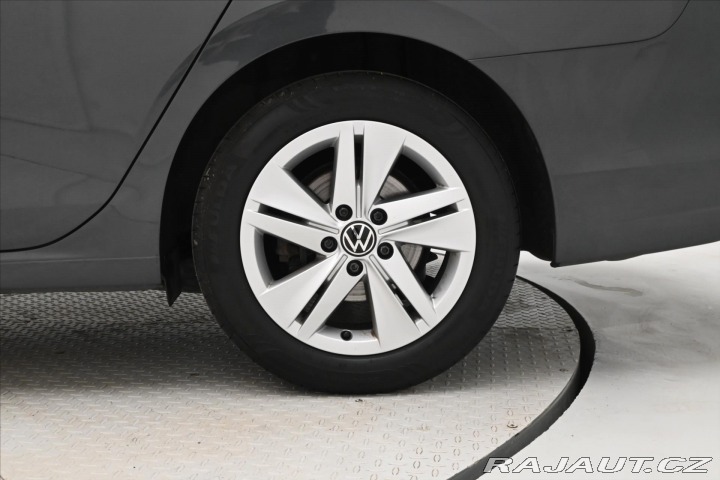 Volkswagen Golf 2,0 TDI 110 kW Life Záruk 2023