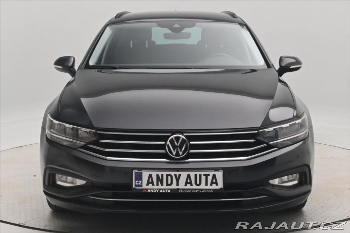 Volkswagen Passat 2,0 TDI 110 kW DSG Busine 2022