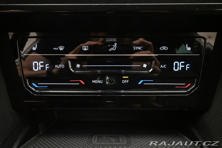 Volkswagen Passat 2,0 TDI 110 kW DSG Busine 2022