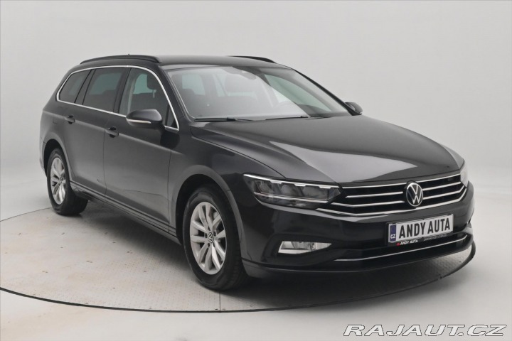 Volkswagen Passat 2,0 TDI 110 kW DSG Busine 2022