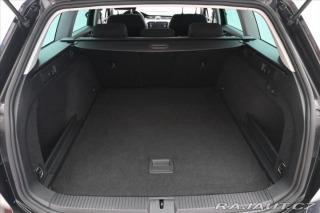 Volkswagen Passat 2,0 TDI 110 kW DSG Busine 2022