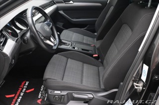 Volkswagen Passat 2,0 TDI 110 kW DSG Busine 2022