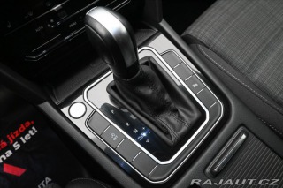 Volkswagen Passat 2,0 TDI 110 kW DSG Busine 2022