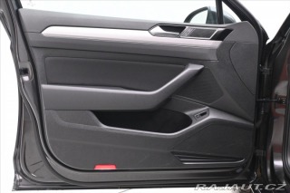 Volkswagen Passat 2,0 TDI 110 kW DSG Busine 2022