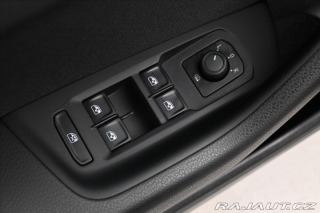 Volkswagen Passat 2,0 TDI 110 kW DSG Busine 2022