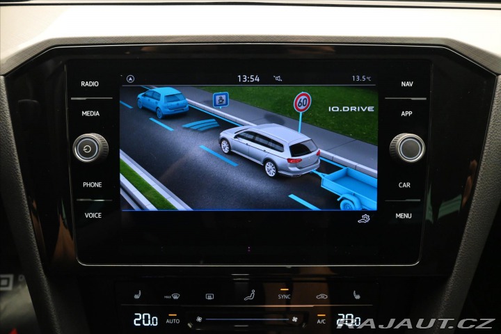 Volkswagen Passat 2,0 TDI 110kW DSG Busines 2022