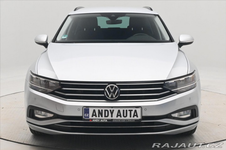 Volkswagen Passat 2,0 TDI 110kW DSG Busines 2022