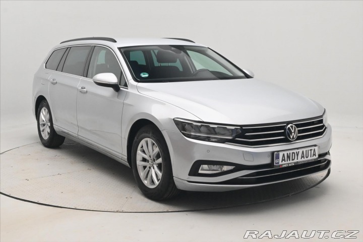 Volkswagen Passat 2,0 TDI 110kW DSG Busines 2022