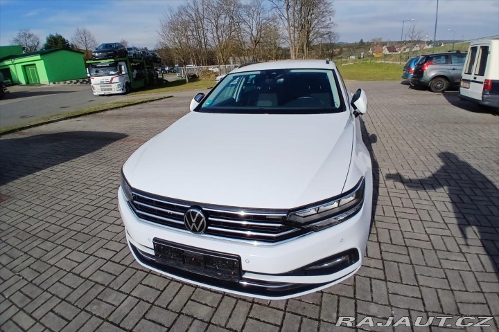 Volkswagen Passat 2,0 TDI 110 kW DSG VŮZ PŘ 2022