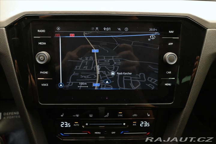 Volkswagen Passat 2,0 TDI 110 kW DSG BUSINE 2022