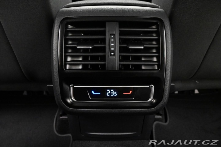 Volkswagen Passat 2,0 TDI 110 kW DSG BUSINE 2022