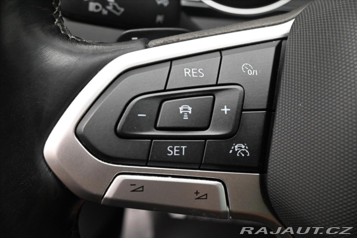 Volkswagen Passat 2,0 TDI 110 kW DSG BUSINE 2022