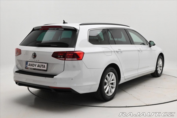 Volkswagen Passat 2,0 TDI 110 kW DSG BUSINE 2022