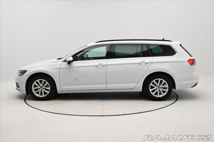 Volkswagen Passat 2,0 TDI 110 kW DSG BUSINE 2022