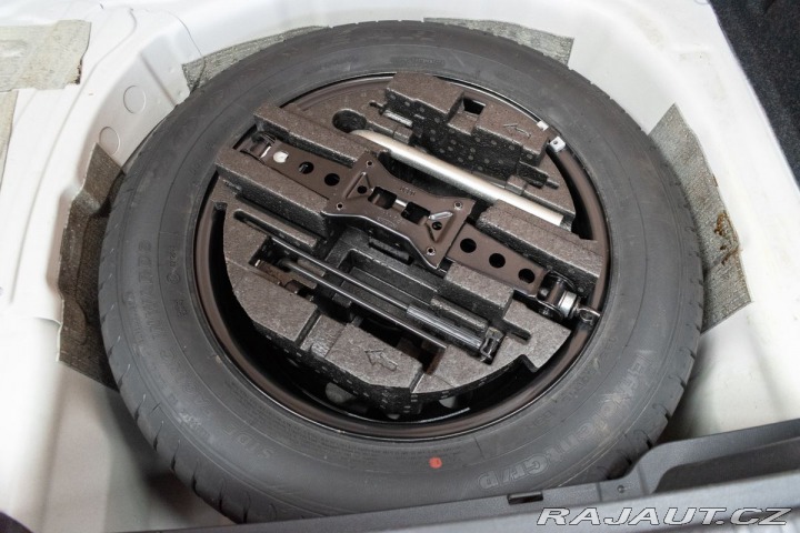 Škoda Kamiq 1.6 TDI STYLE*KESSY*ČR 1. 2020