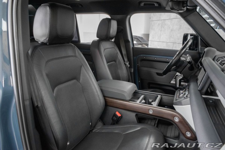 Land Rover Defender 110 D300 *REZERVACE* 2023