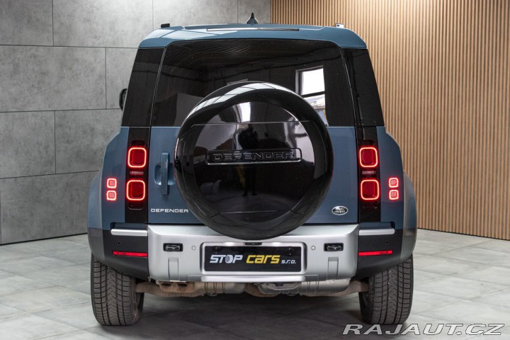 Land Rover Defender 110 D300 SE *ZÁRUKA*TAŽNÉ 2023
