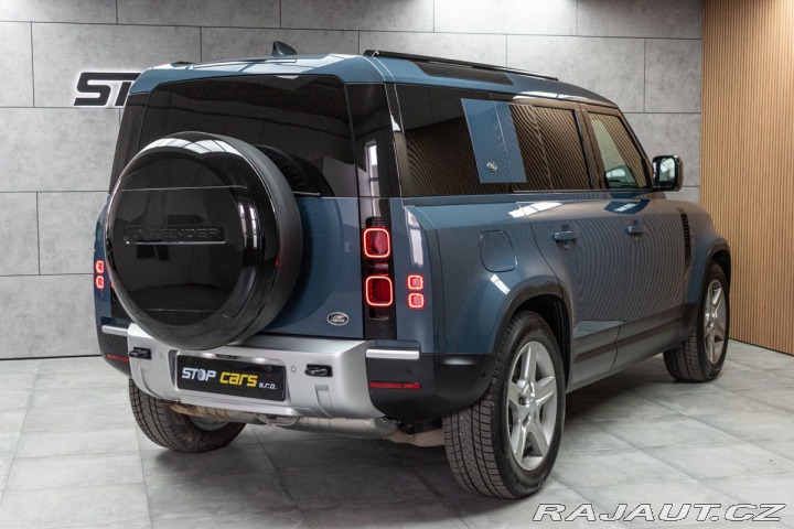 Land Rover Defender 110 D300 *REZERVACE* 2023