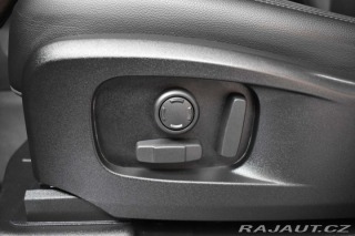 Land Rover Defender 110 D300 SE *ZÁRUKA*TAŽNÉ 2023