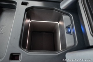 Land Rover Defender 110 D300 SE *ZÁRUKA*TAŽNÉ 2023