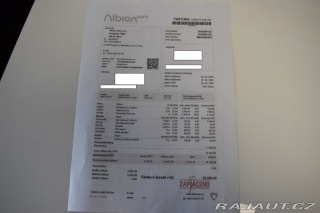 Land Rover Defender 110 D300 SE *ZÁRUKA*TAŽNÉ 2023