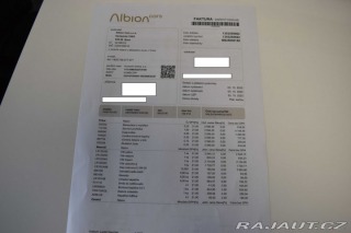 Land Rover Defender 110 D300 SE *ZÁRUKA*TAŽNÉ 2023