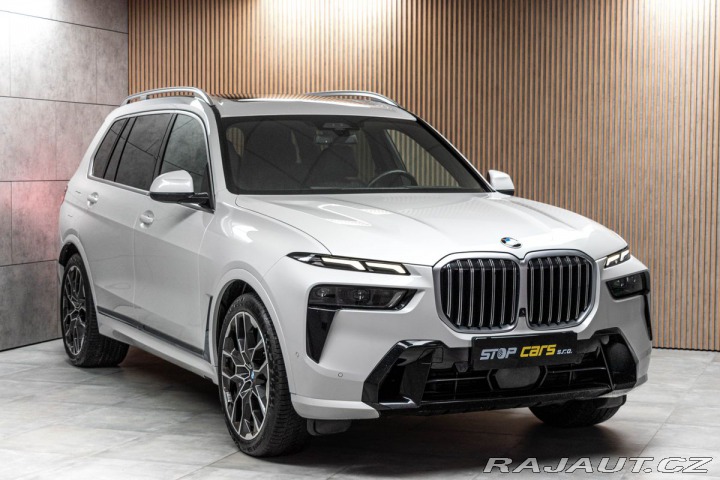 BMW X7 xD 40d ///M*TAŽNÉ*7.MÍST* 2022