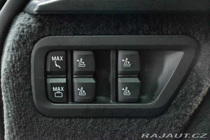 BMW X7 xD 40d ///M*TAŽNÉ*7.MÍST* 2022