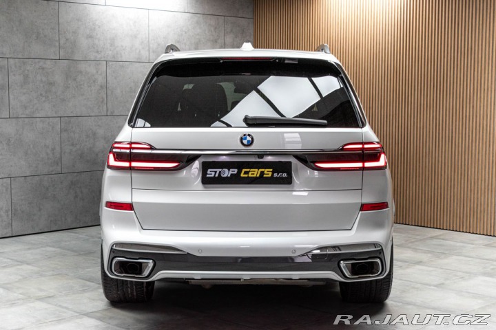 BMW X7 xD 40d ///M*TAŽNÉ*7.MÍST* 2022