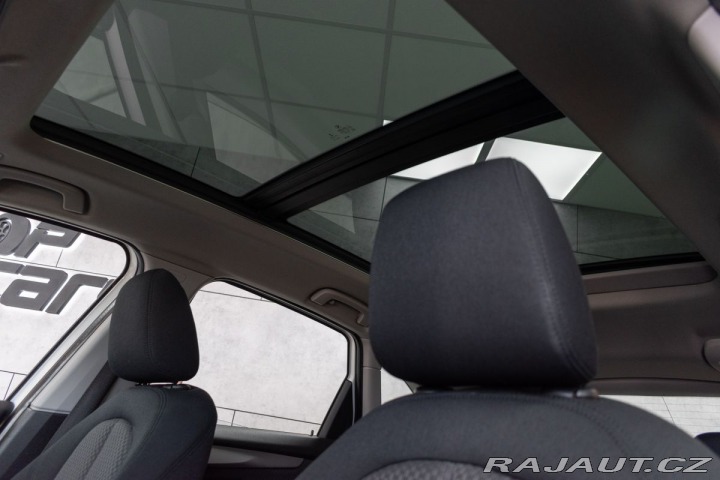 BMW 2 Active Tourer 216d *PANOR 2016