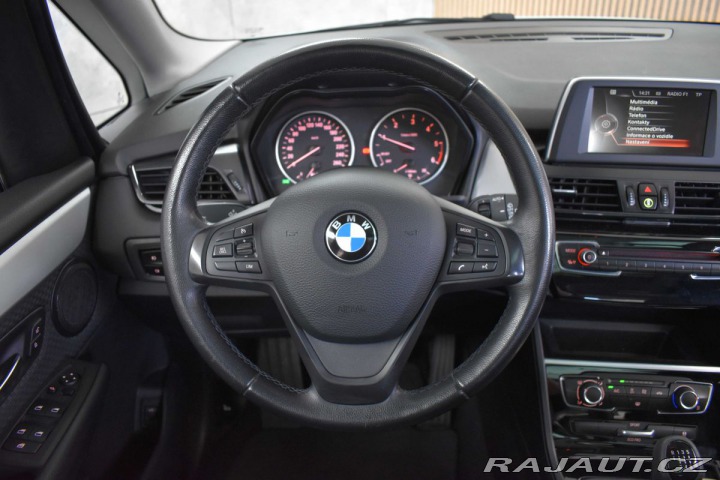 BMW 2 Active Tourer 216d *PANOR 2016