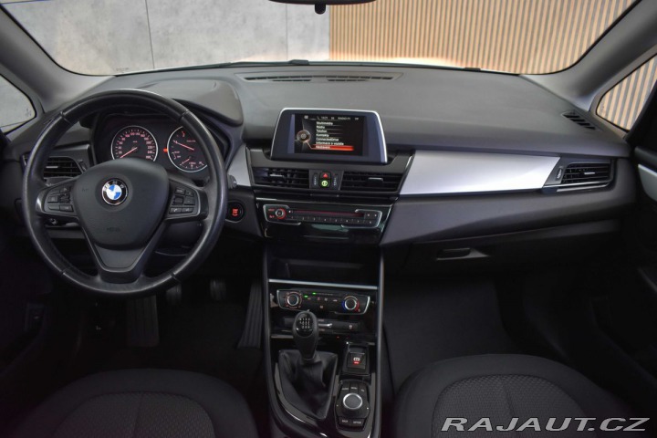 BMW 2 Active Tourer 216d *PANOR 2016