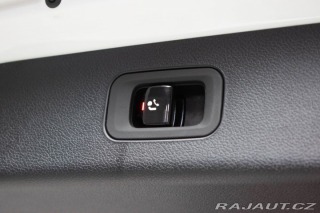 Mercedes-Benz E E 220d AMG*TAŽNÉ*ZÁRUKA*Č 2024