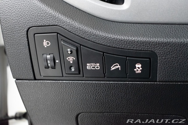 Kia Sportage 2.0 CRDi REZERVACE 2015