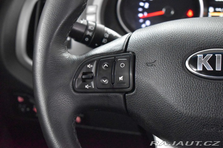 Kia Sportage 2.0 CRDi REZERVACE 2015