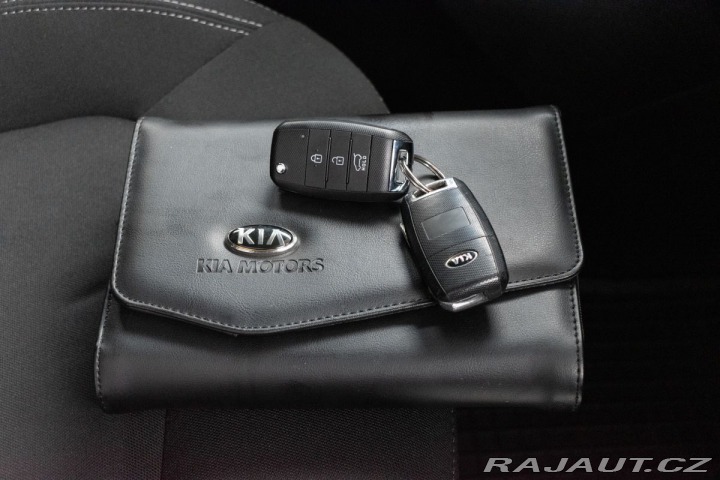 Kia Sportage 2.0 CRDi REZERVACE 2015